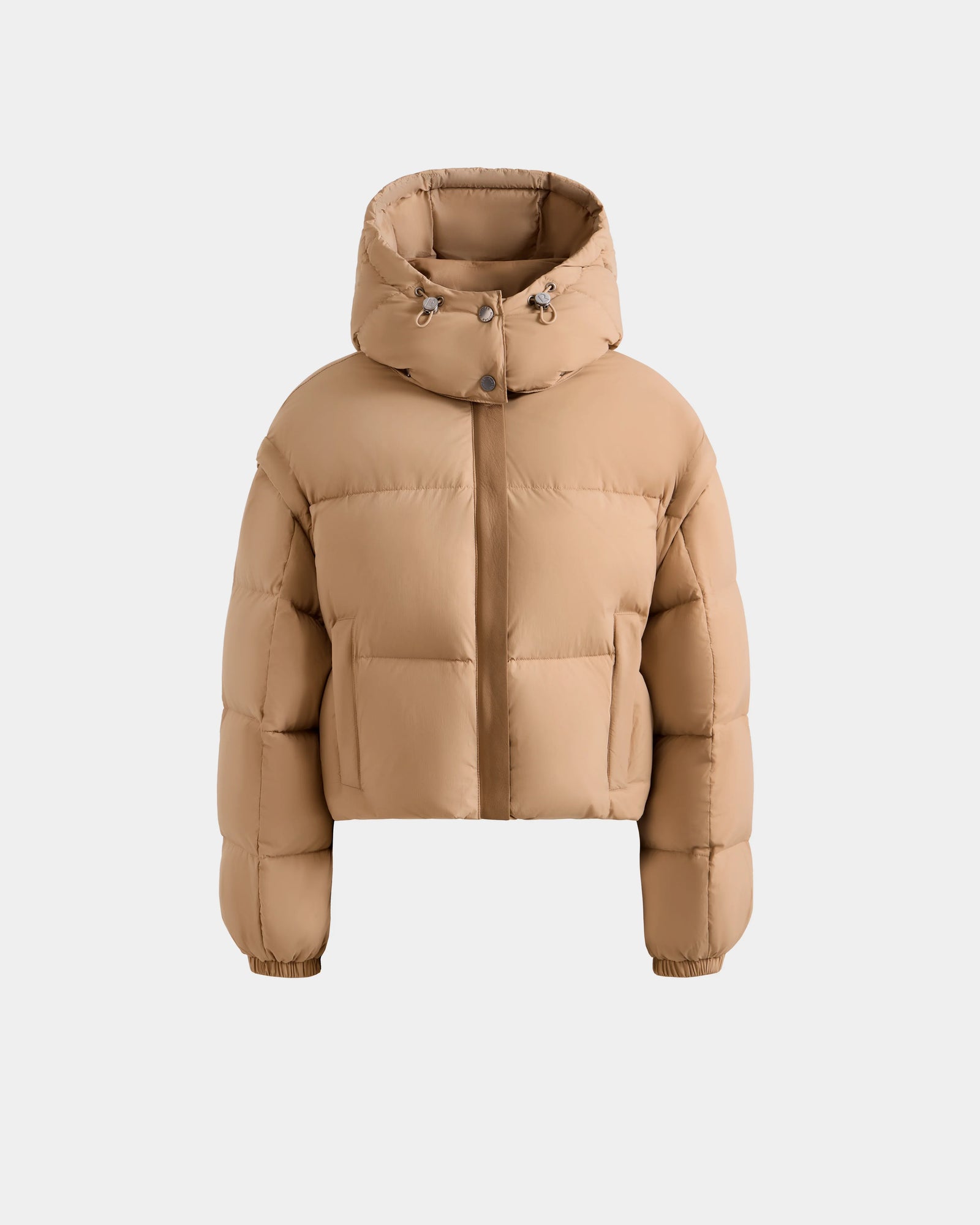 The Rudsak OPRAH - L125546 Vanilla is a women’s cropped down puffer in camel with RDS-certified down, a hood, front zipper, snap closures, elastic cuffs, and two front pockets. Shown on a plain white background.