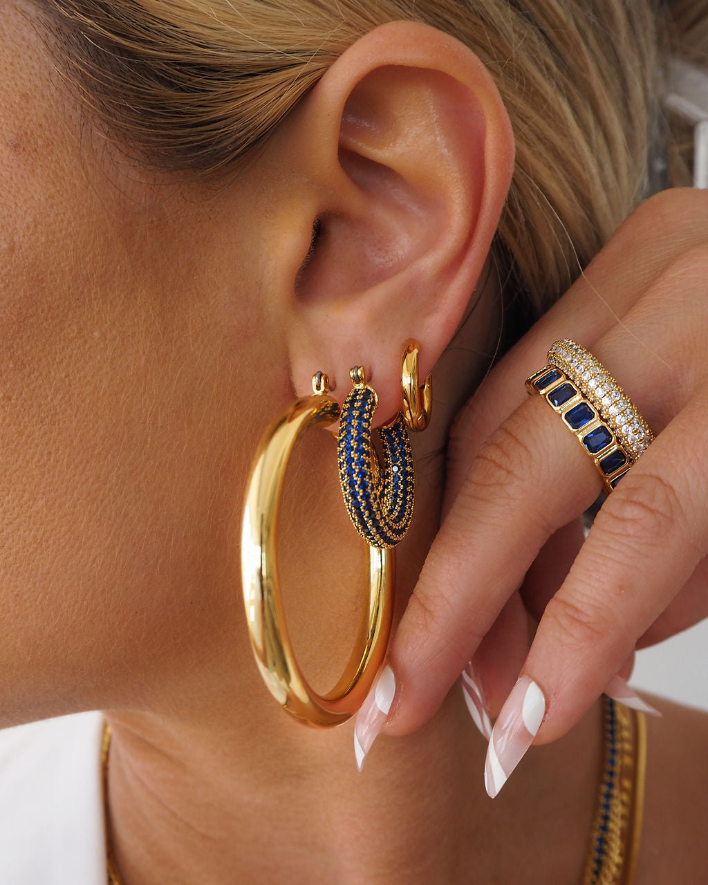 Pave Baby Amalfi Hoops - Blue Sapphire - Gold | Plated Gold