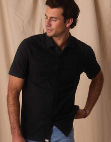 Men | Knit Getaway Button Up | Black