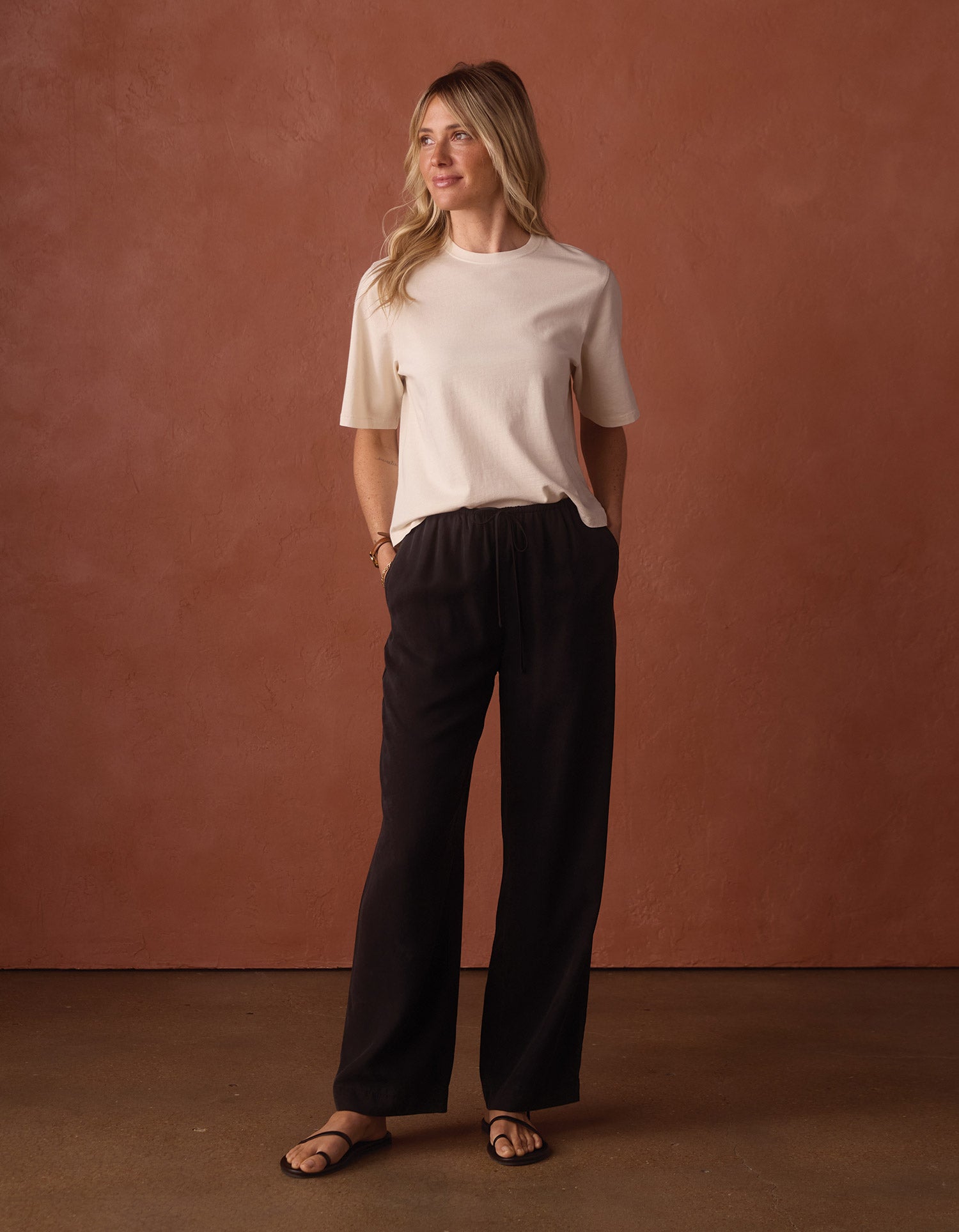 Women | Normal Jersey Weekend Tee | Canvas