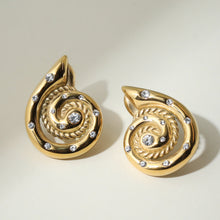 The Pave Heirloom Seashell Stud Earrings | Gold