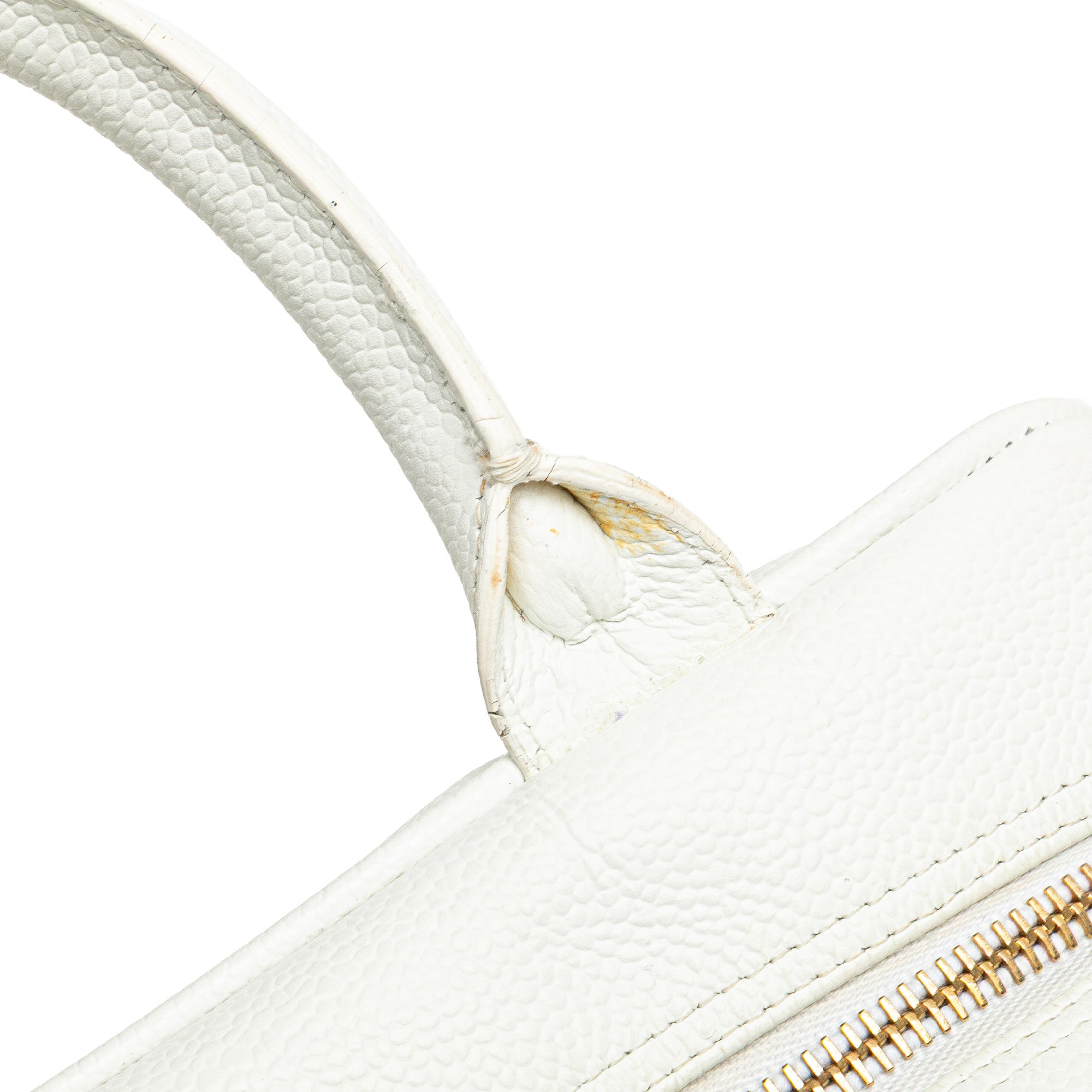 Chanel | Pre-Owned CC Quilted Caviar Bowling Bag | White