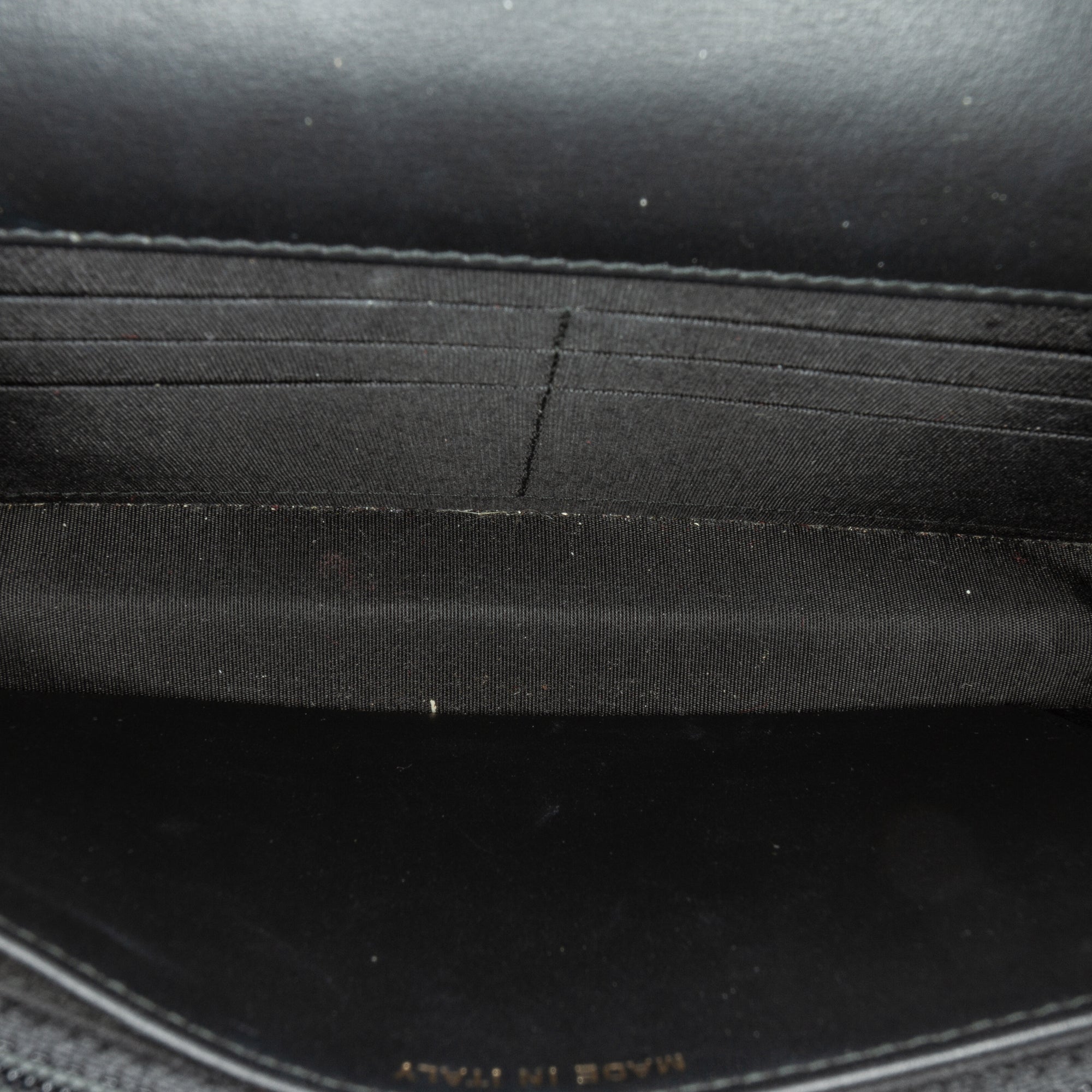 Chanel | Pre-Owned Quilted Crackled Patent Pearl Strap Wallet On Chain | Black