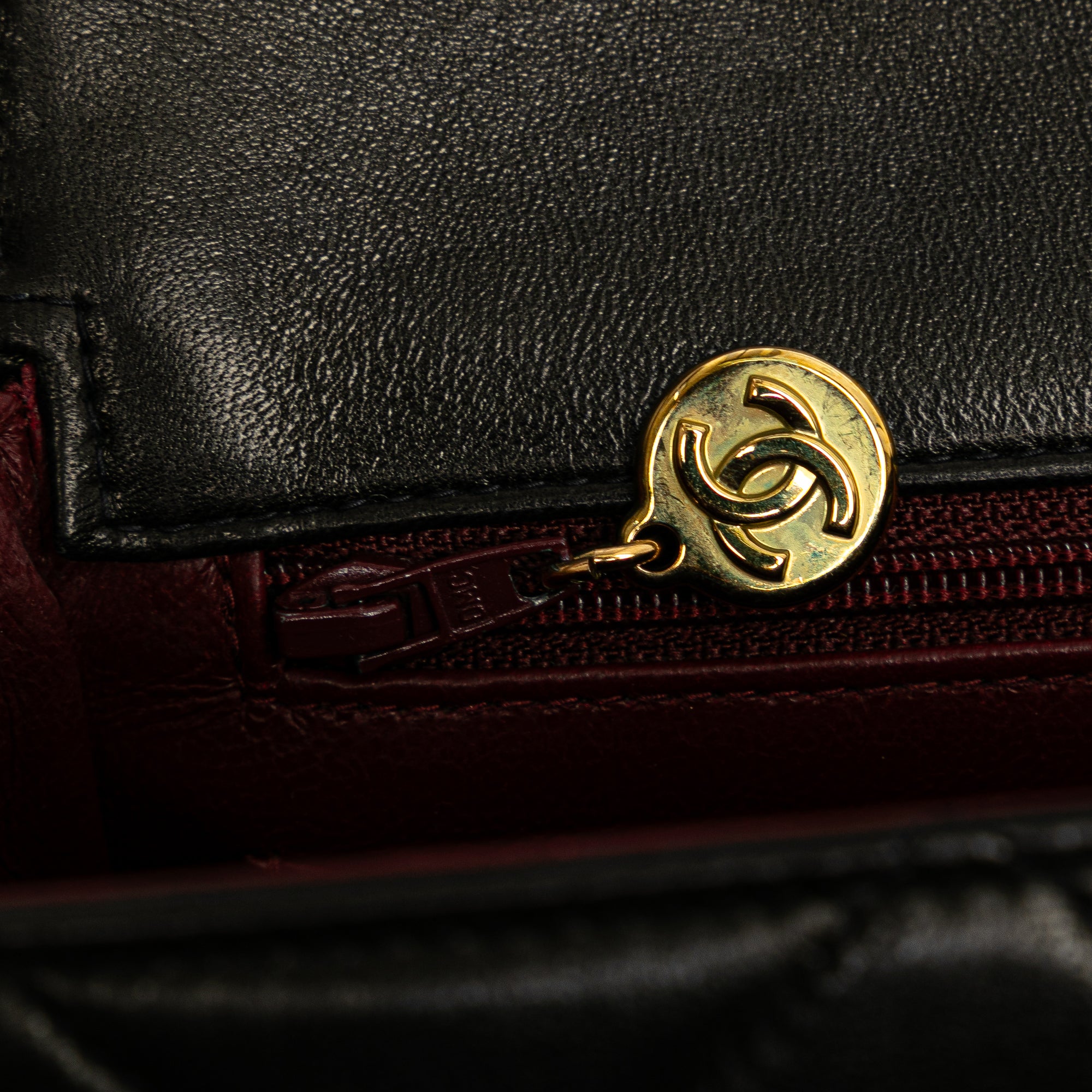 Chanel | Pre-Owned CC Quilted Lambskin Flap | Black