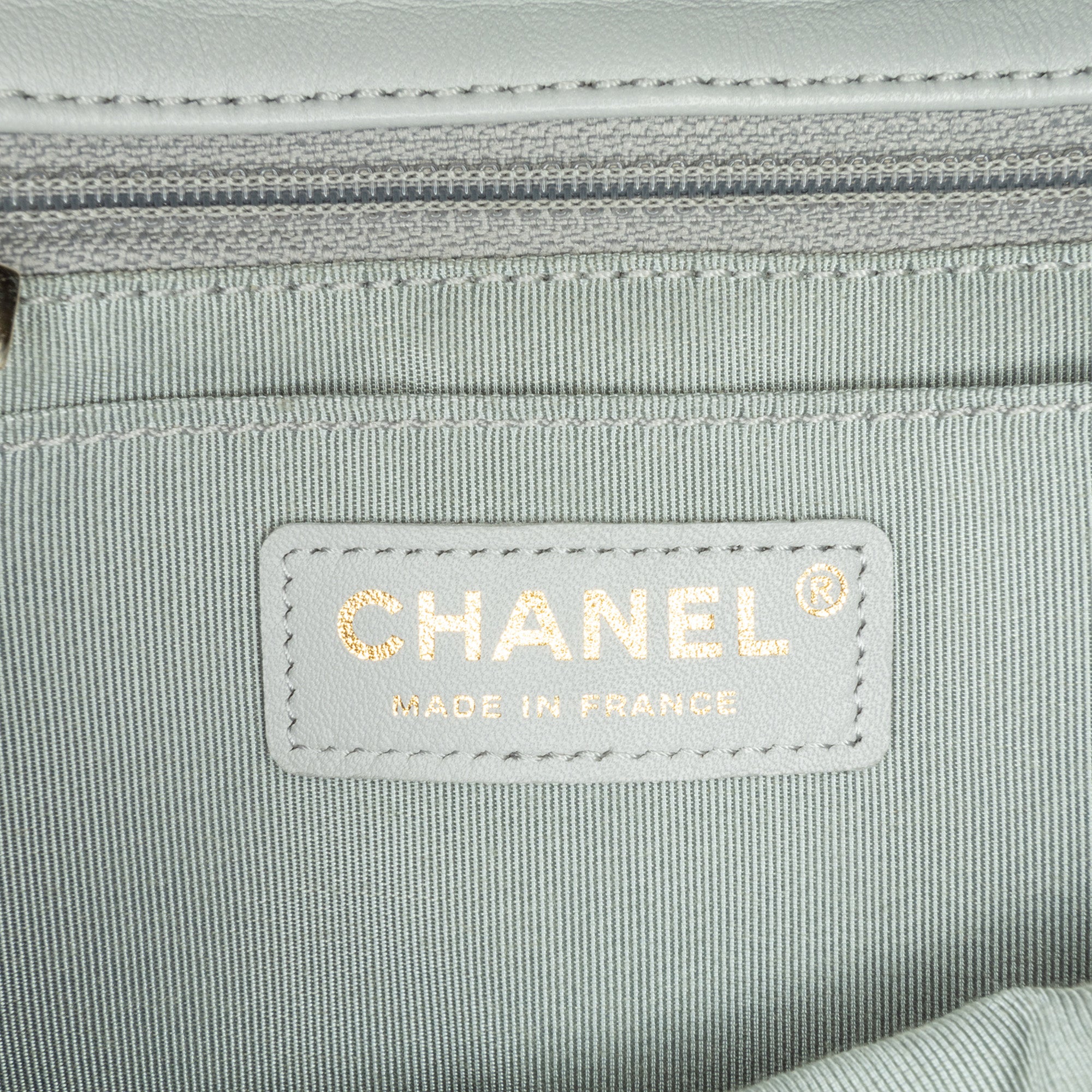 Chanel | Pre-Owned Quilted Calfskin Bolero de Flap - I | Gray