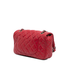 Chanel | Pre-Owned Medium Perforated Lambskin Punch Flap | Red