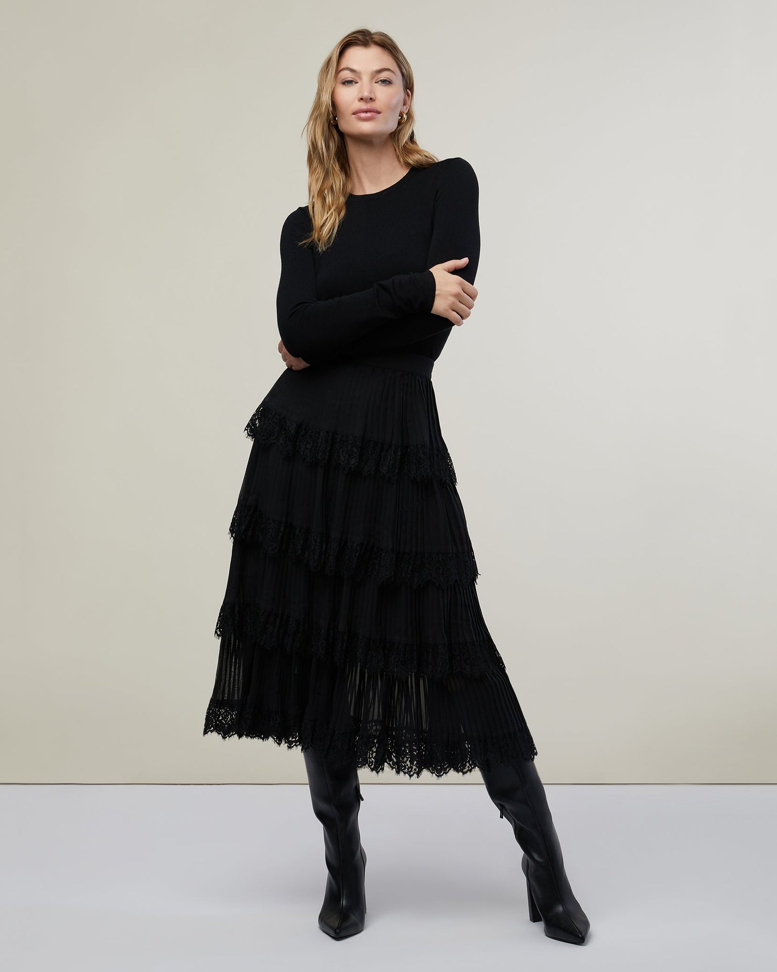 Tiered Pleated Skirt with Lace Trim | Black