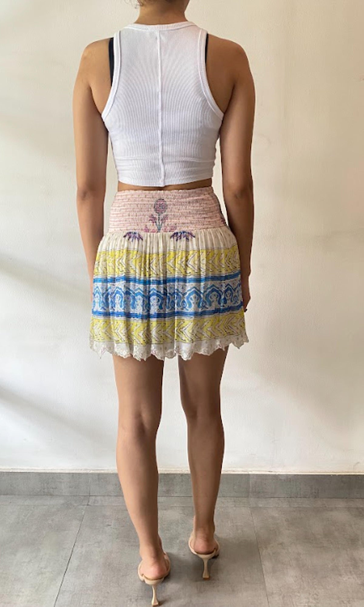 Womens | Inv Viscose Georgtte Gold Dobby Short Skirt | White Multi