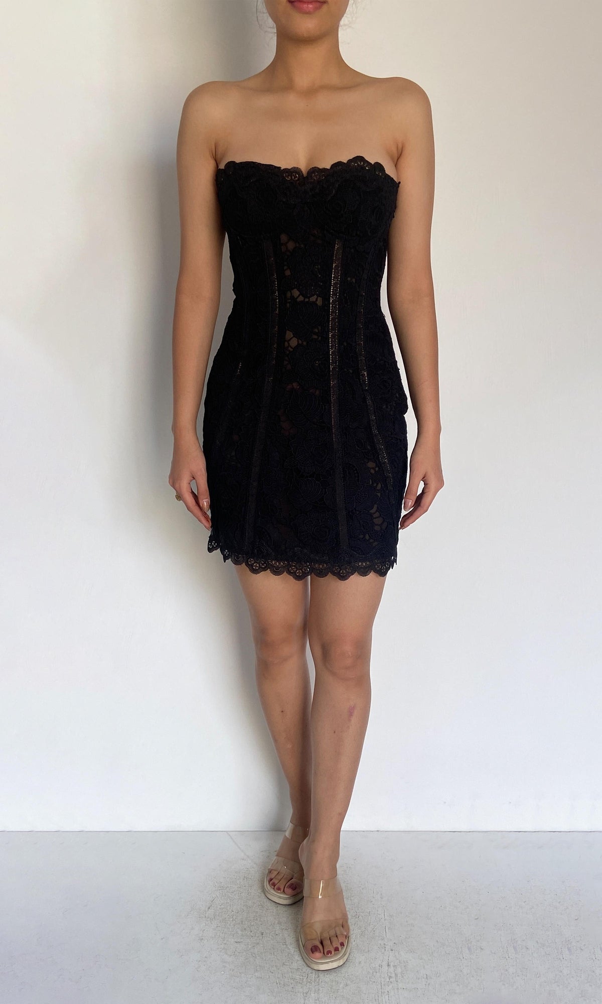 Rococo Sand | Inv Polyester Chemical Lace Short Dress | Black