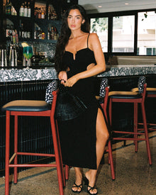 Black | Model: Maitlynn (size: S)