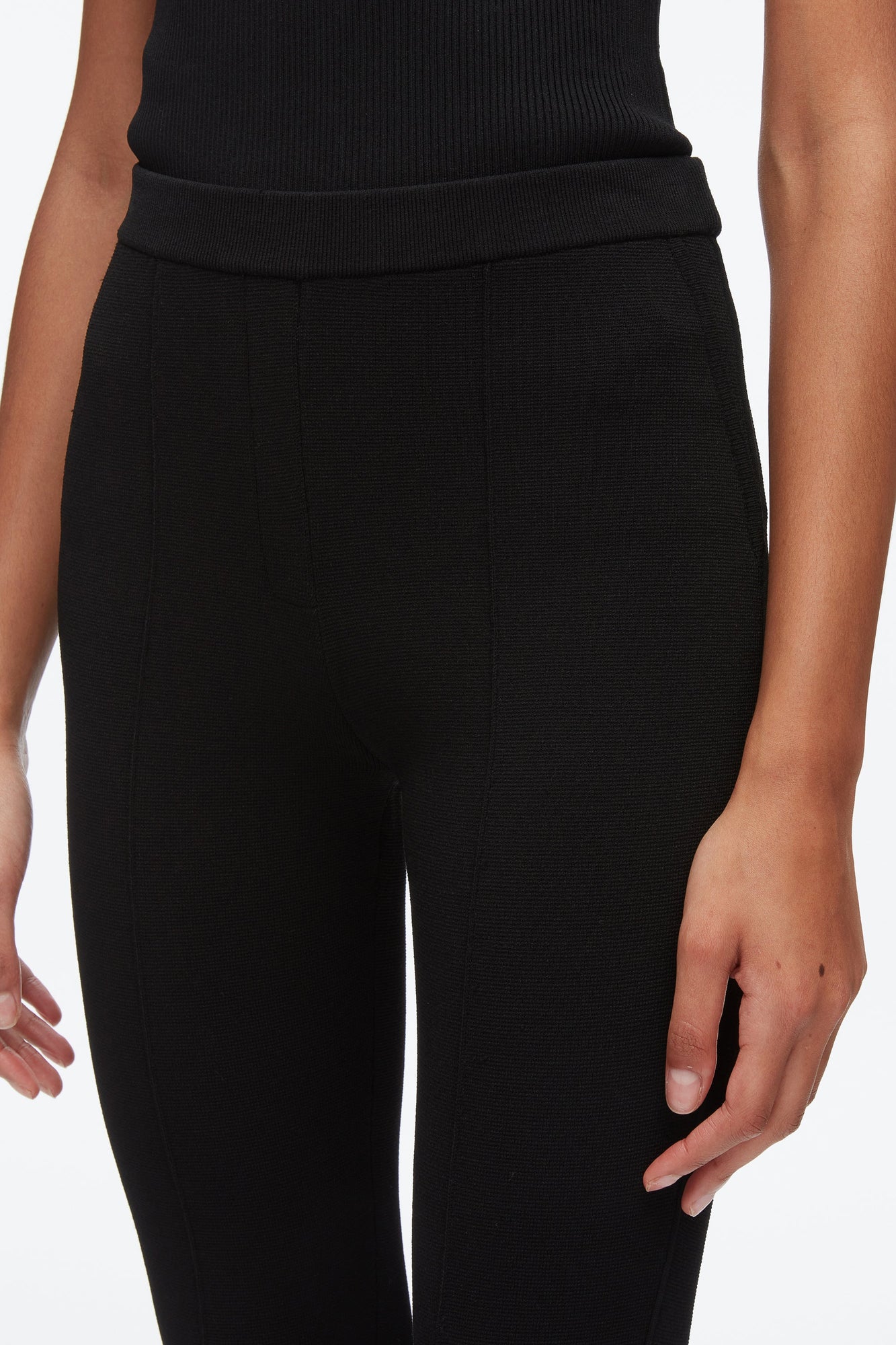 Compact Cropped Kickflare Pant | Black