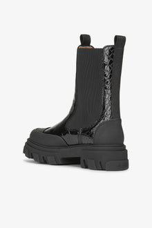 Cleated Mid Chelsea Boot Patent Croco | Black