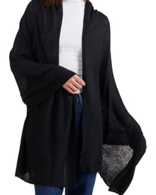 Amicale Cashmere | Women's Wrap | Black