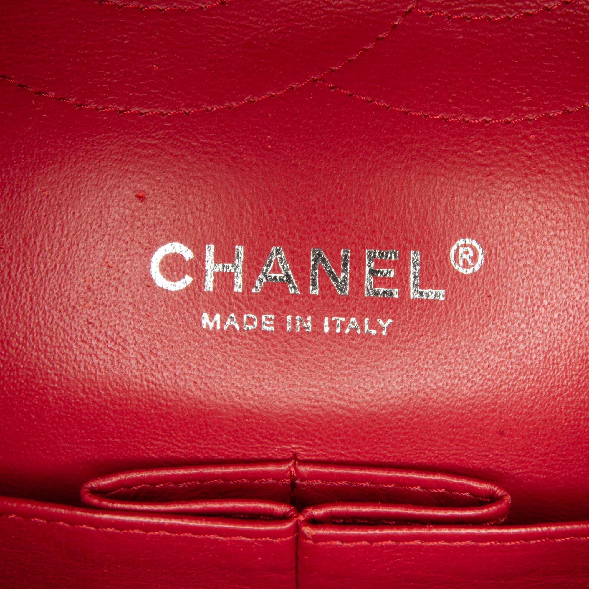 Chanel | Pre-Owned Jumbo Classic Caviar Double Flap - I | Red/Dark Red