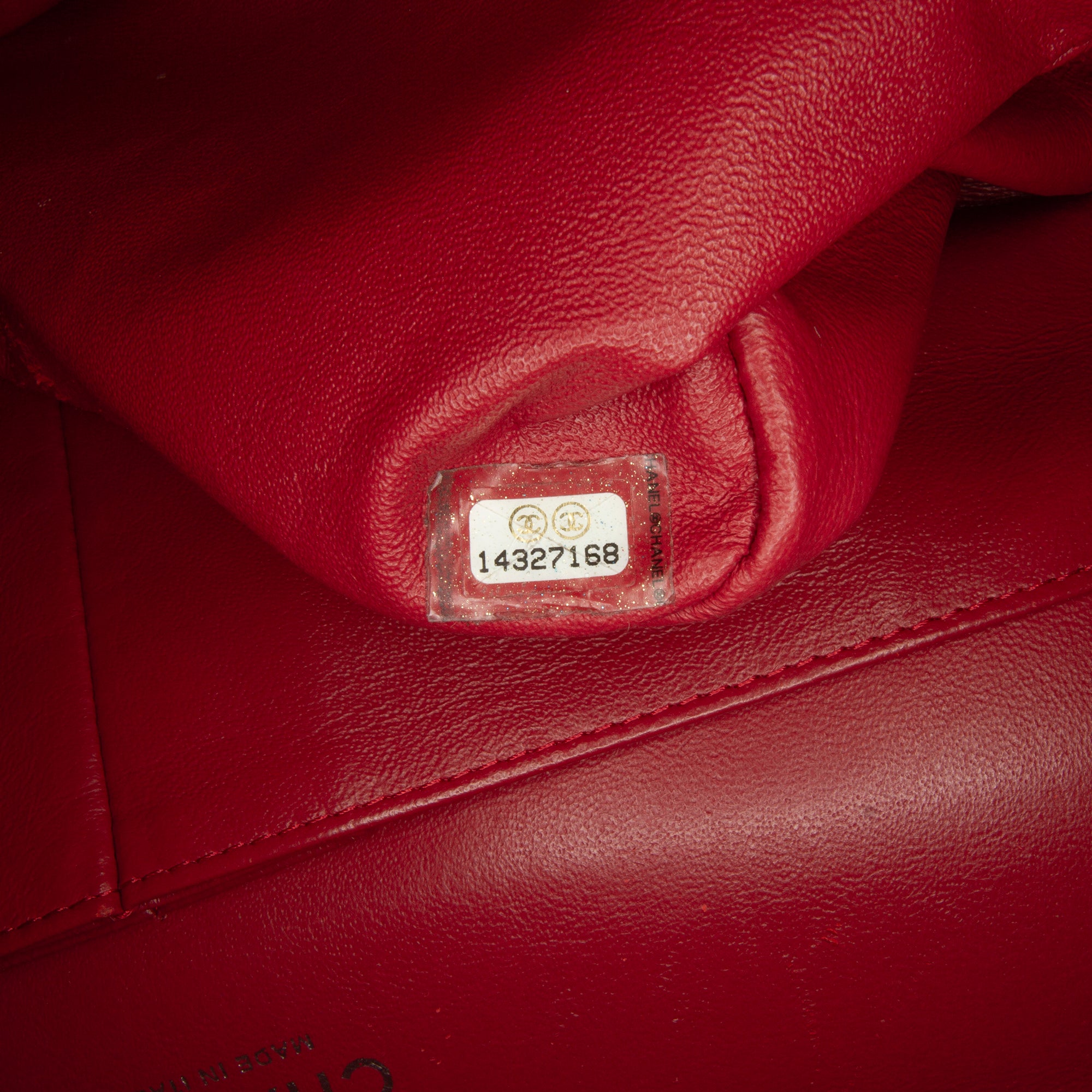 Chanel | Pre-Owned Jumbo Classic Caviar Double Flap - I | Red/Dark Red