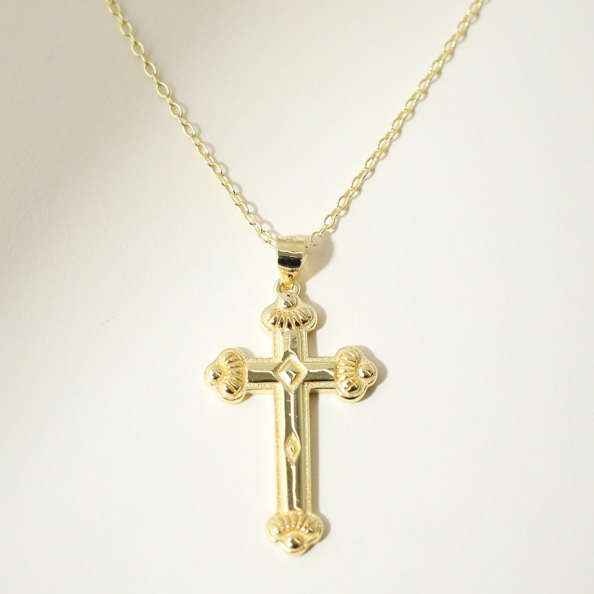 The Siena Cross Necklace | Gold Vermeil