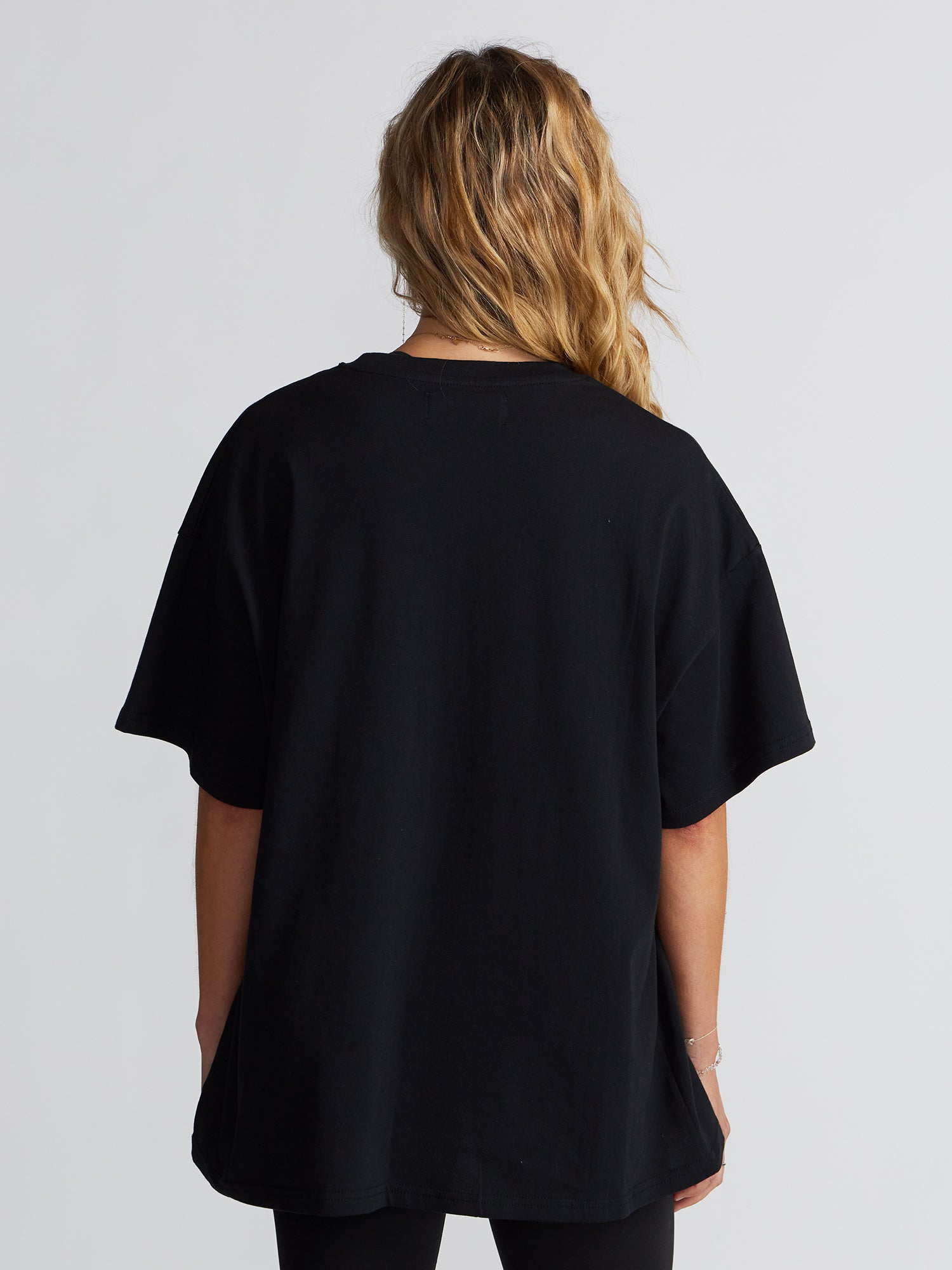 Soul by SoulCycle | Ruby Core Black Pocket Tee | Black