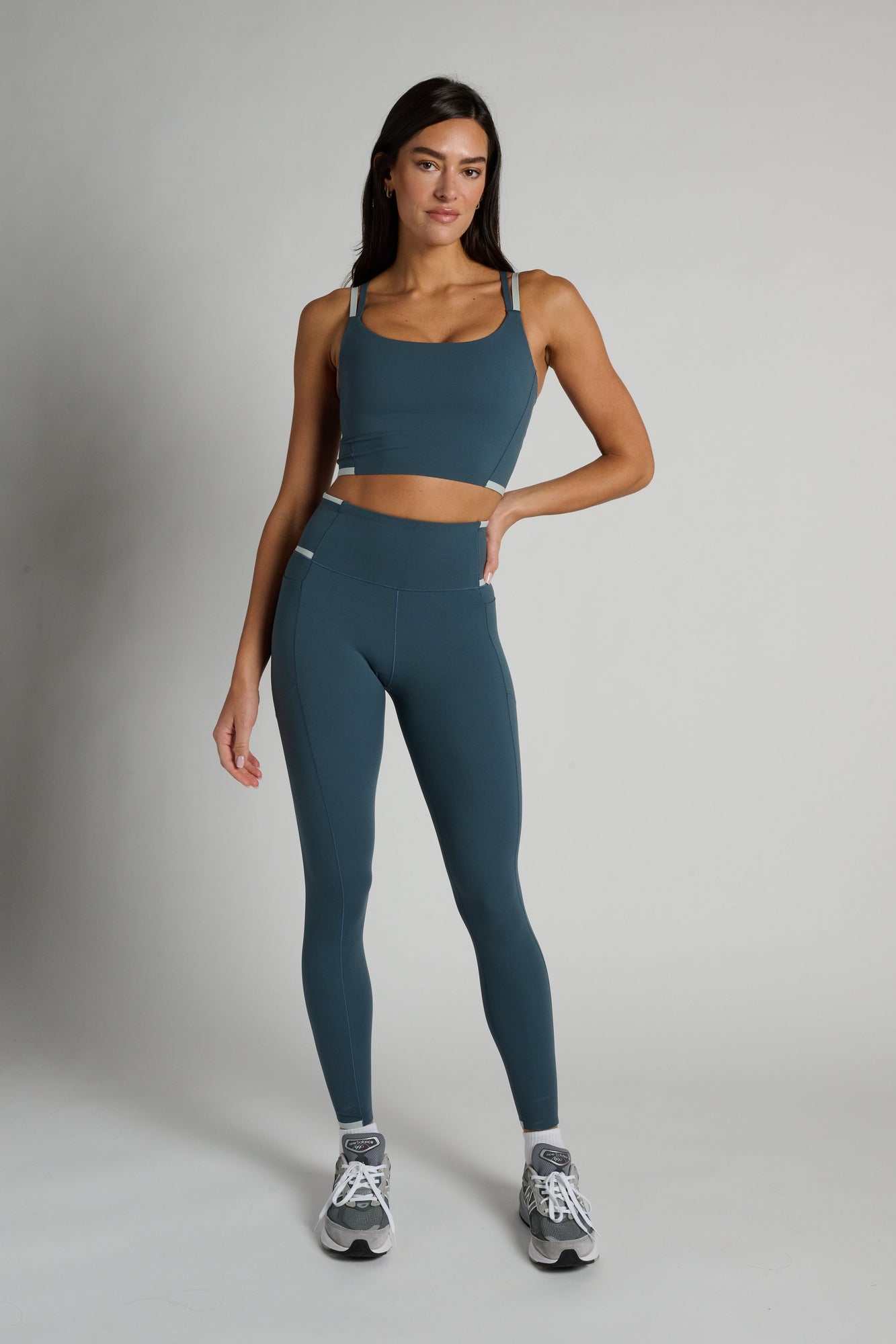 Rhone | Instinct Contrast Legging | Blue Granite