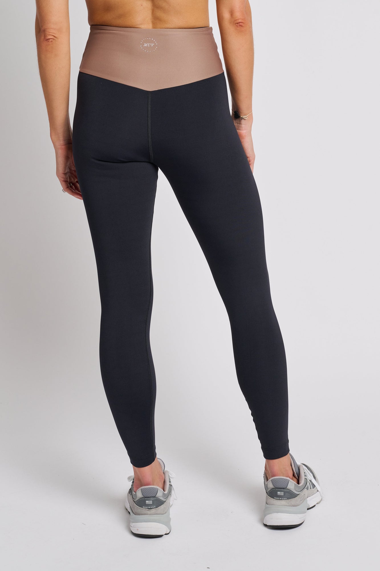 Muv | Swing Legging | Mocha