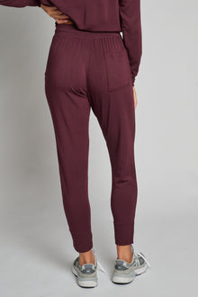 Splits59 | Reena Fleece 7/8 Sweatpant | Cherry