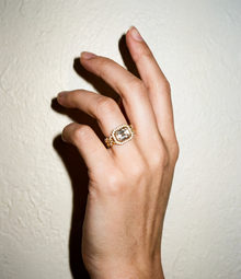 The Halo Colored Stone Cuban Link Chain Ring | Clear