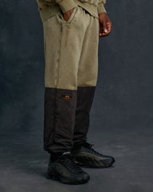 Mens | Alpha Industries Garment Dyed Pant | Olive Green