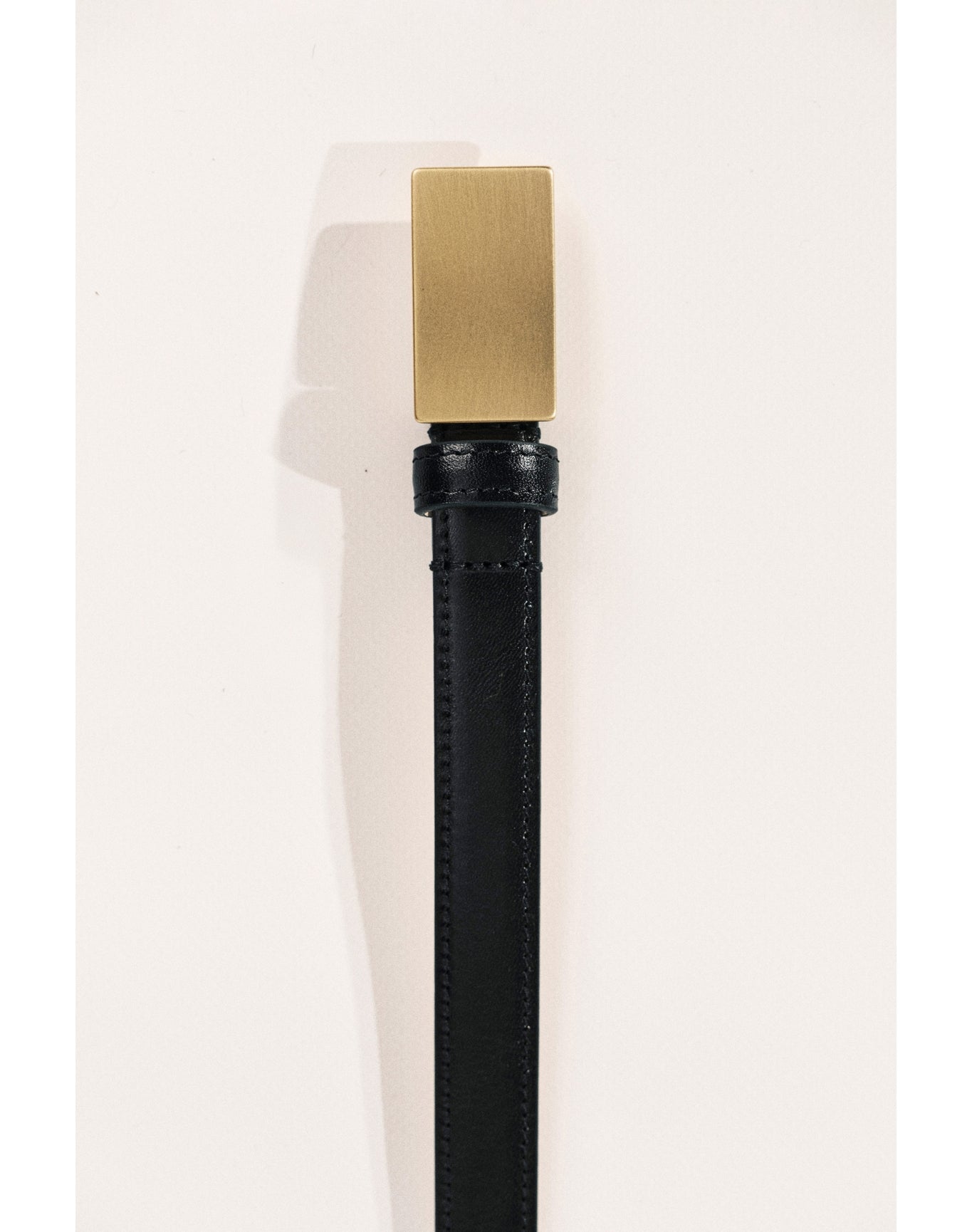 Signet Gold | Black & Brushed 24K Gold