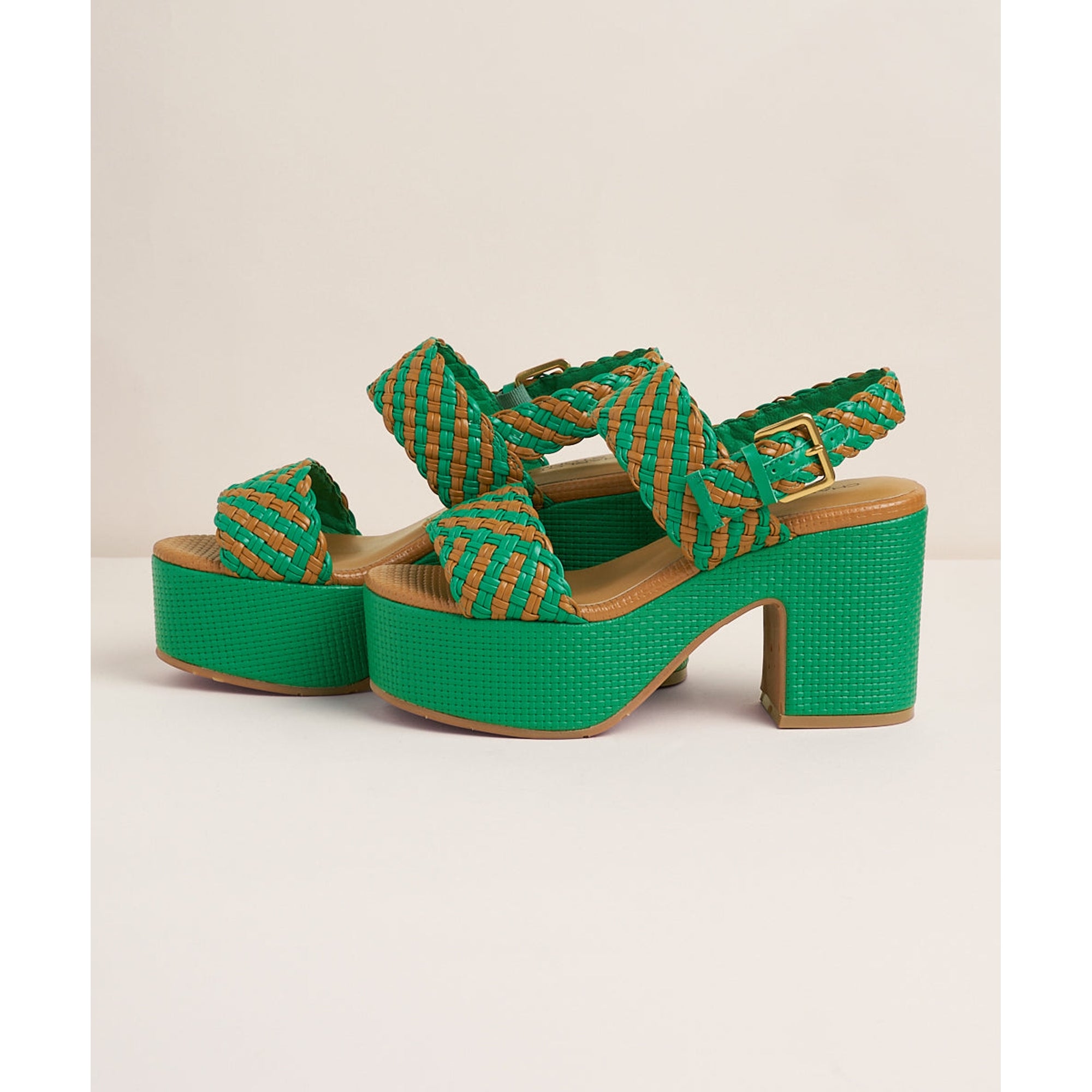 Sola Woven Platforms | Kite