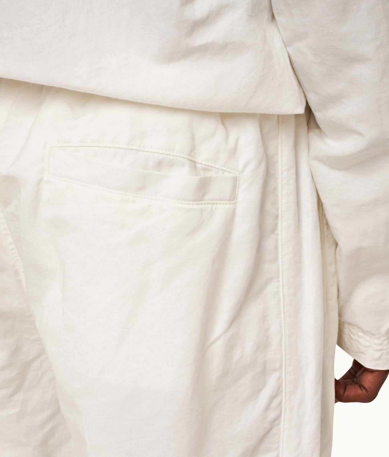 Sonoran Tailored Fit Single Pleat Stretch-Cotton Trousers | Sea Mist