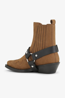 Suede Low Cut Western Chelsea Boots | Tobacco Brown