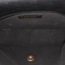 Chanel | Pre-Owned CC Chevron Lambskin Round Flap Satchel | Black