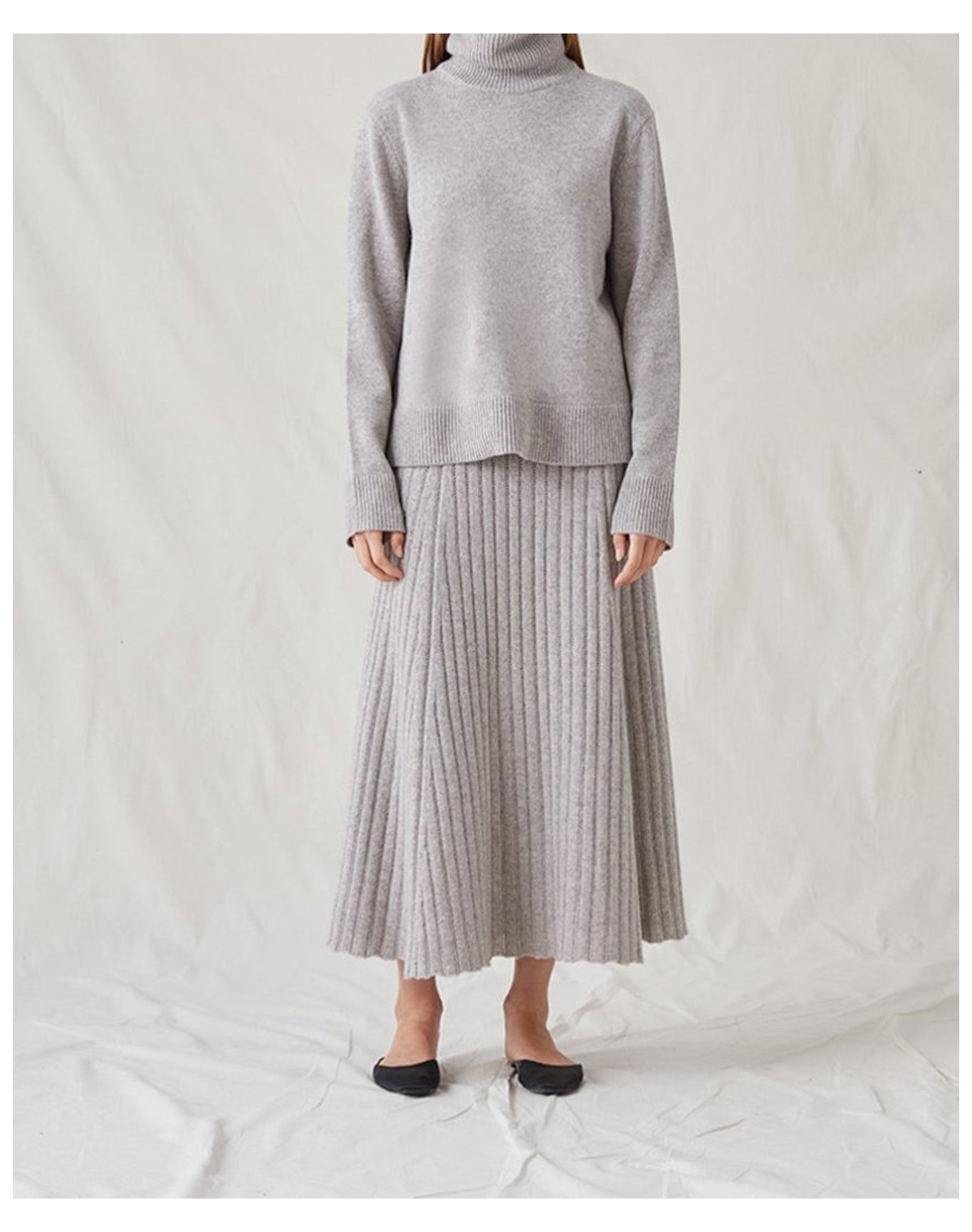 The Cashmere Wool Turtleneck | Taupe