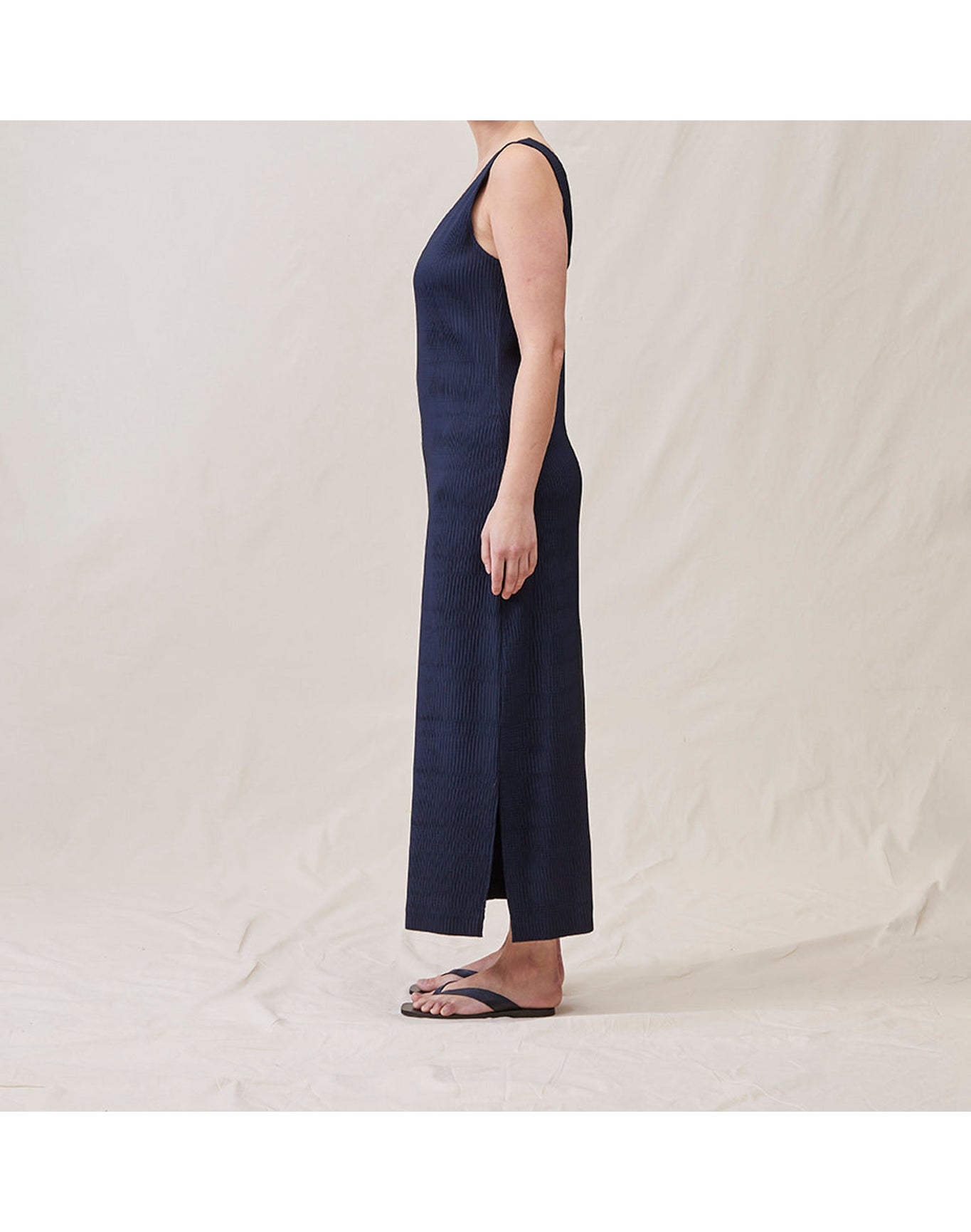 The Deep Column Dress | Midnight