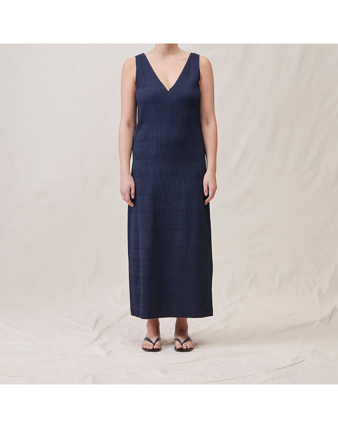 The Deep Column Dress | Midnight