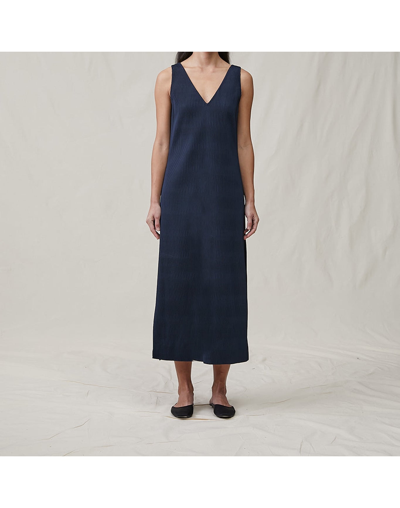 The Deep Column Dress | Midnight