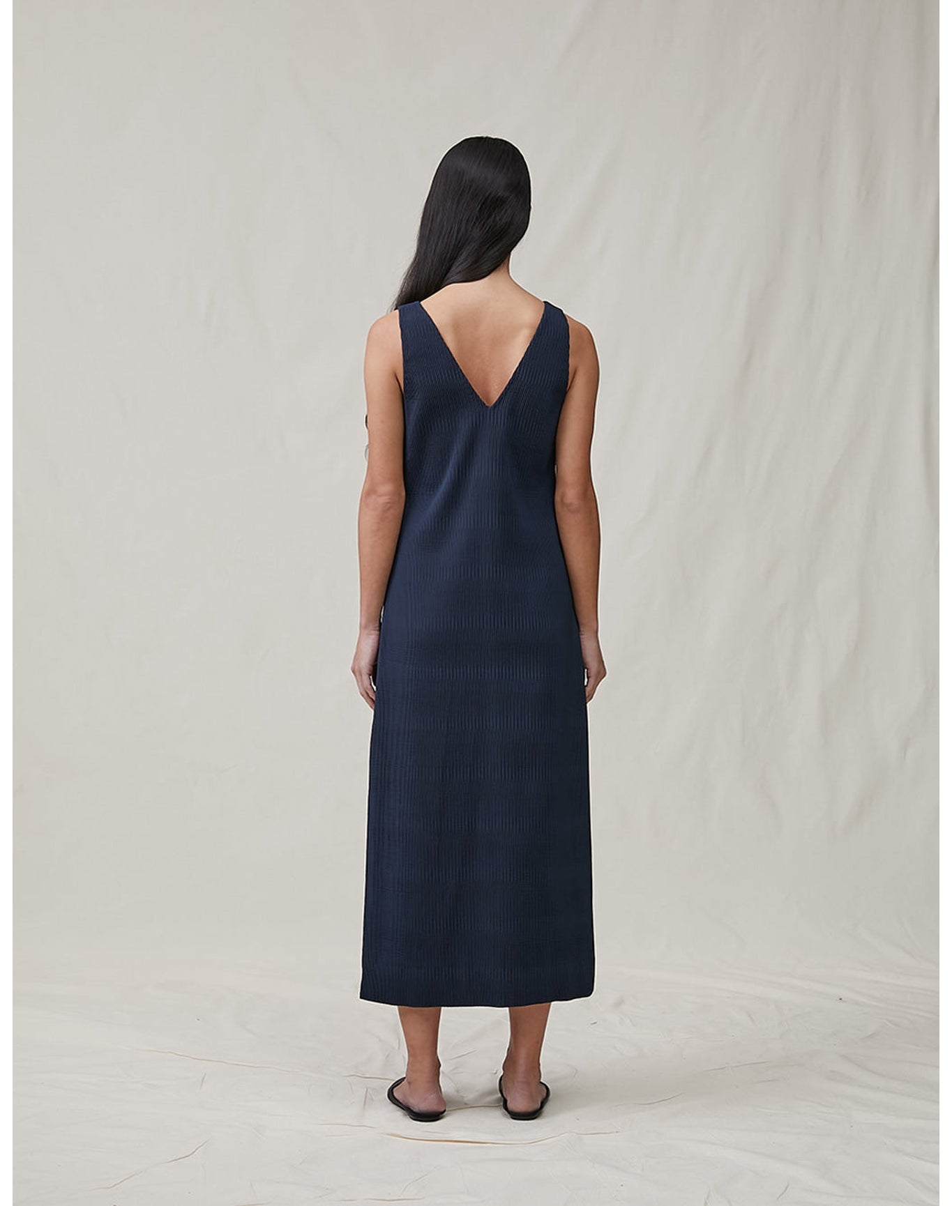 The Deep Column Dress | Midnight