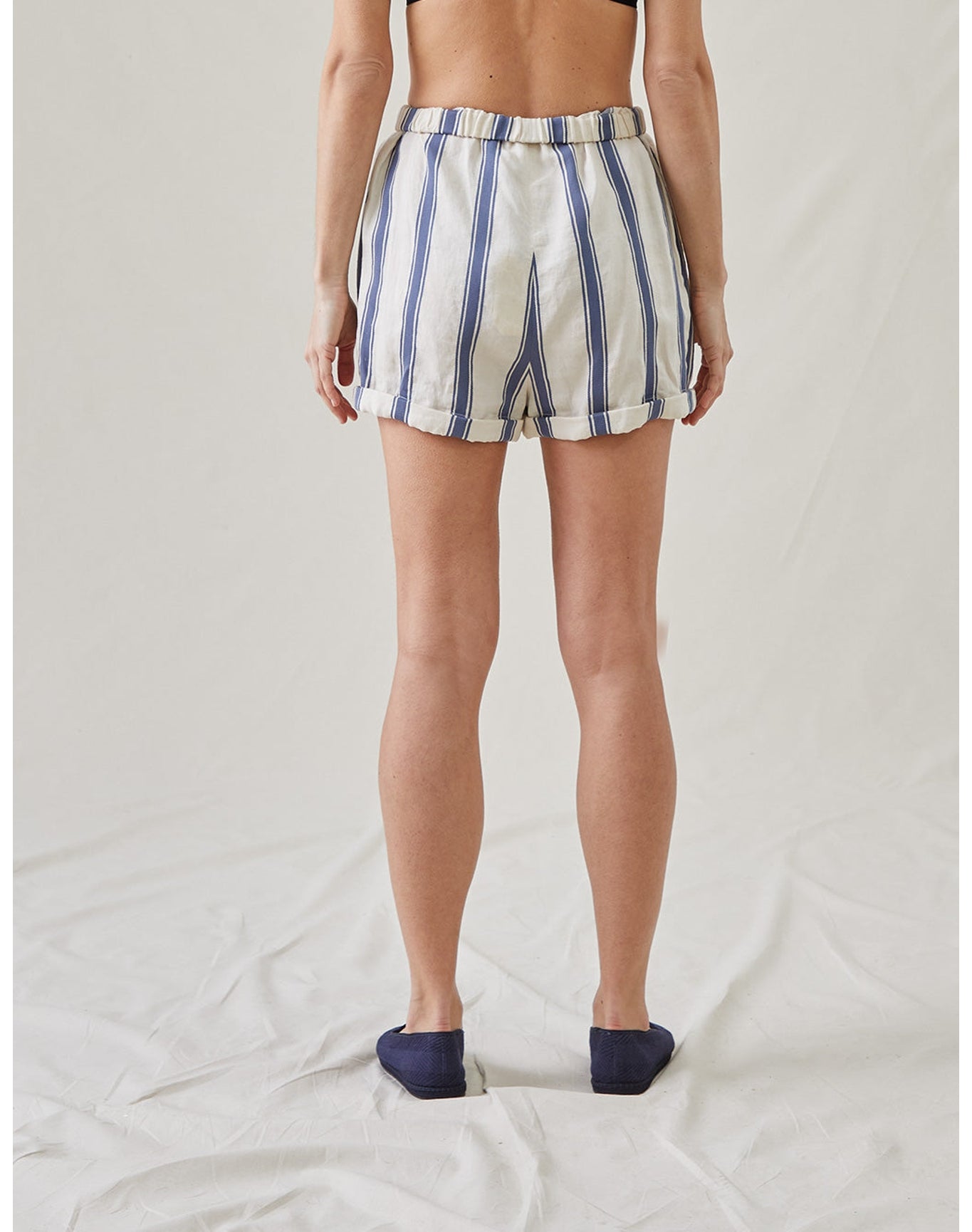 The Rolled Shorts in Bari Stripe | Washed Blue / Cream