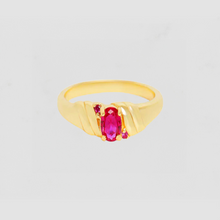 The Ruby Juna Tiny Oval Ring | Gold