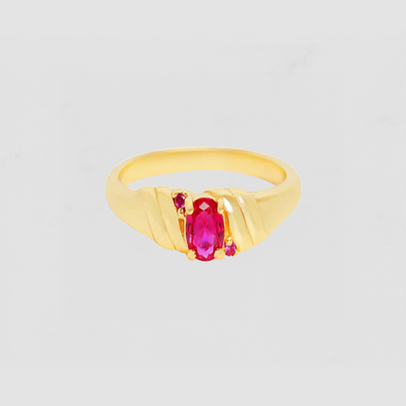 The Ruby Juna Tiny Oval Ring | Gold