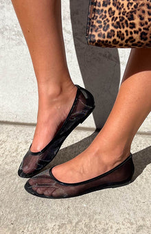Therapy Arlo Crinkle Patent PU Ballet Flats | Black