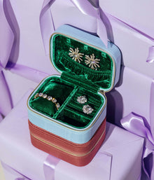 Jewelry Travel Case in Aqua - Loren Hope
