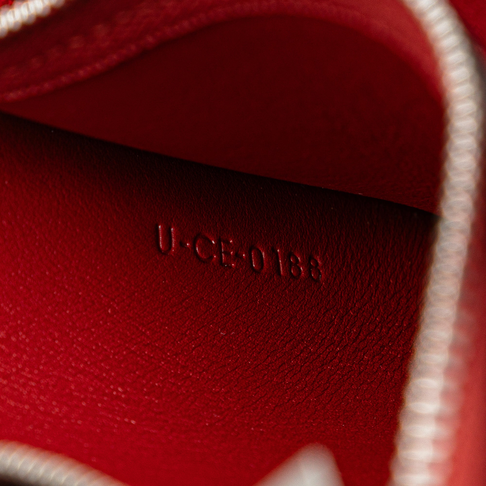 Celine | Pre-Owned Leather Frame Shoulder Bag | Pink/Salmon/Red