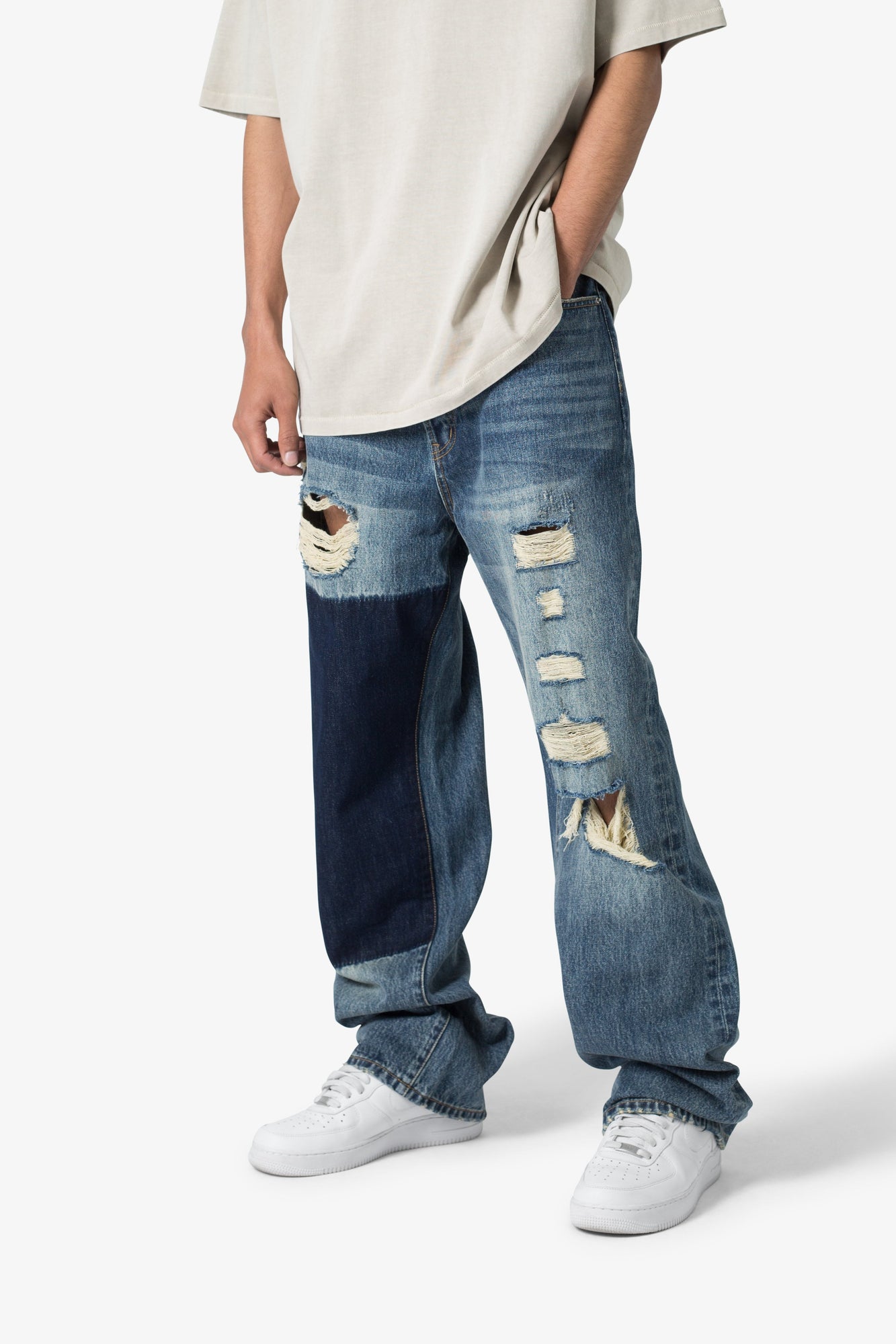 Ultra Baggy One Knee Thrashed Denim | Blue