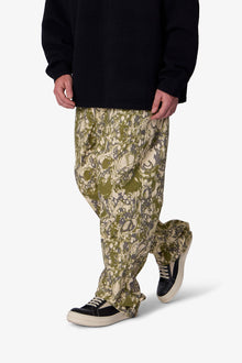 Ultra Baggy Welted Pocket Denim | Olive