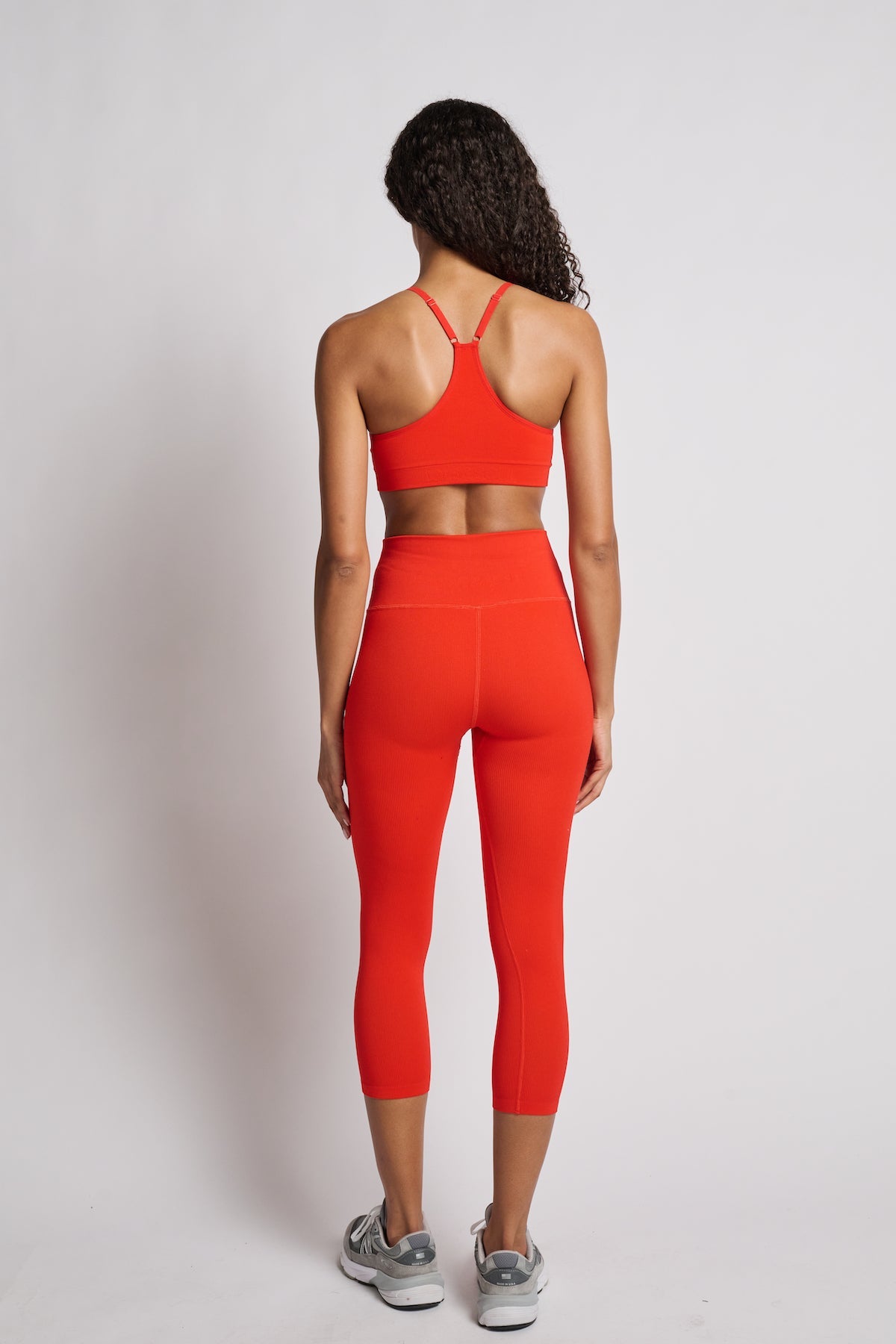 Love & Sports | Sprinter Seamless Cropped Legg | Poppy
