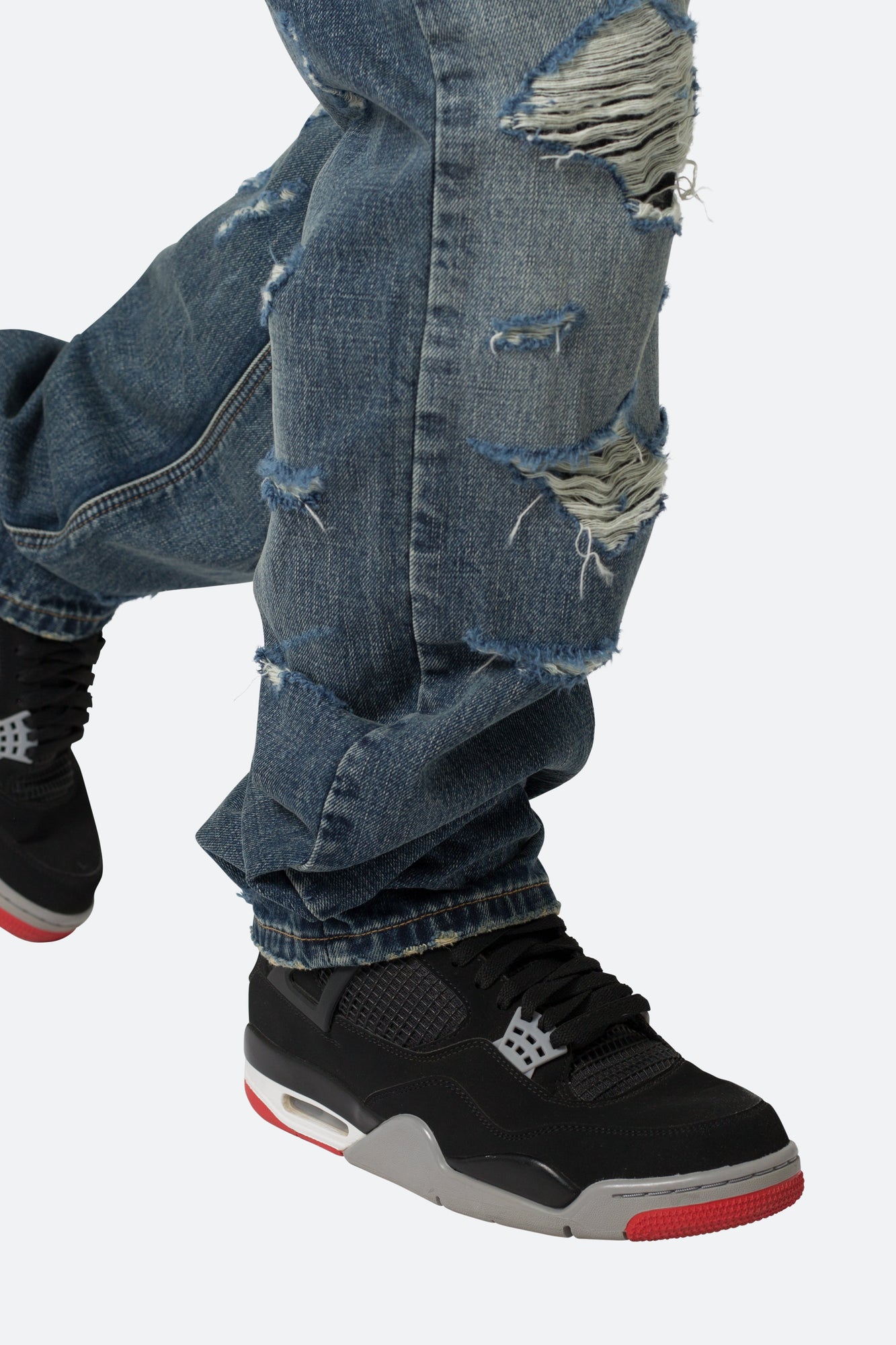 V567 Baggy Destroyed Denim | Blue