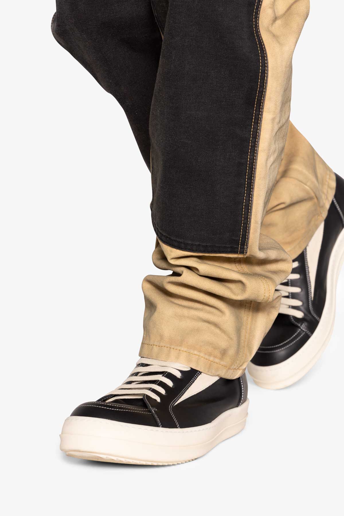 V684 Dirty Double Knee Denim | Tan