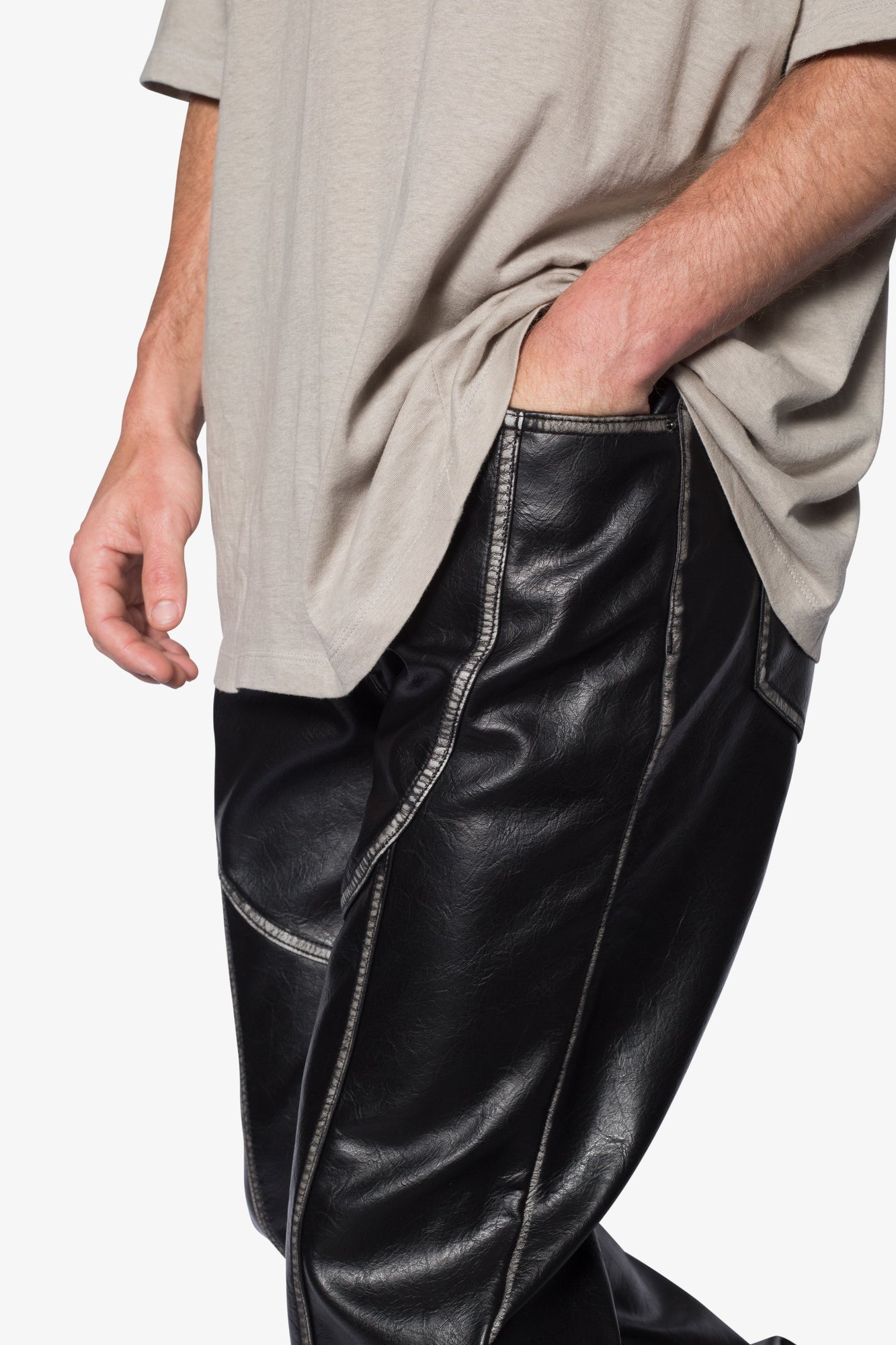 V687 Baggy Antique West Pants | Black