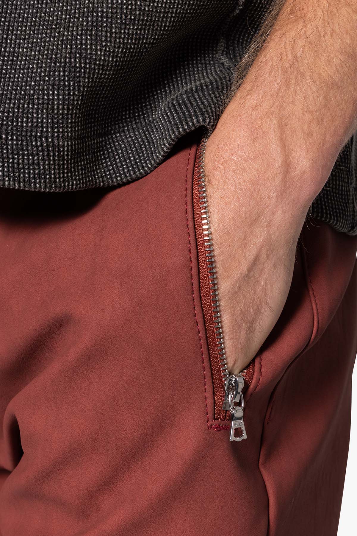 V706 Washed Leather Pants | Red
