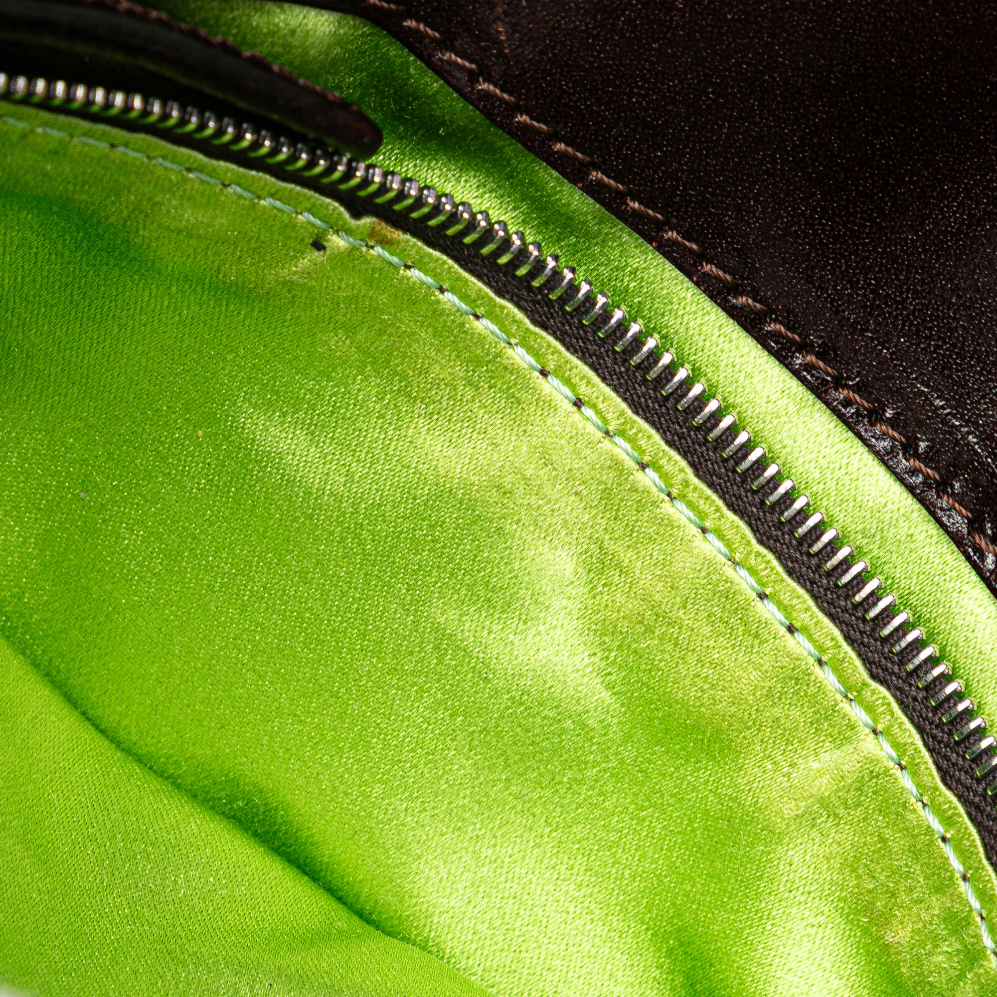 Fendi | Pre-Owned Denim Floral Applique Tote | Blue/Navy